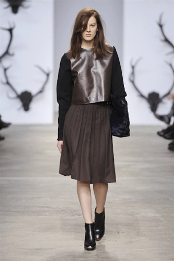 Fotoservizio/FW 2013-2014/WOMEN/TRUSSARDI/DP1/20