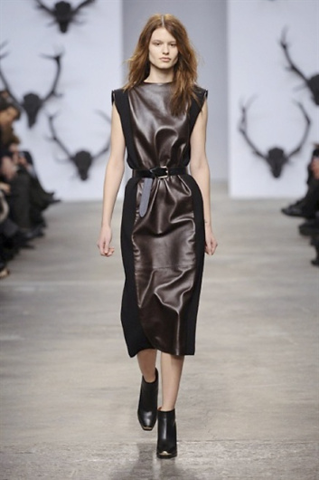 Fotoservizio/FW 2013-2014/WOMEN/TRUSSARDI/DP1/22