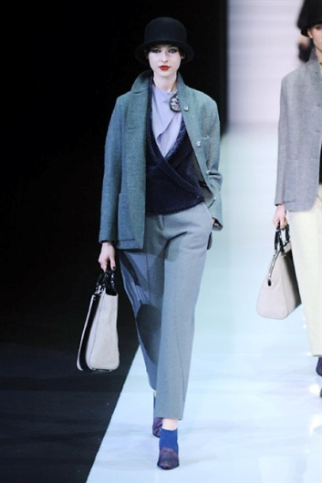 Fotoservizio/FW 2013-2014/WOMEN/EMPORIO ARMANI/DP1/2
