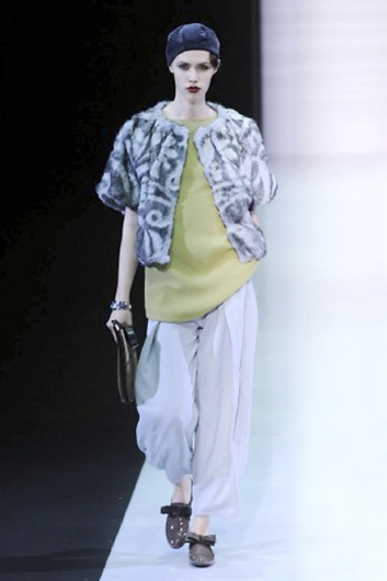 Fotoservizio/FW 2013-2014/WOMEN/EMPORIO ARMANI/DP1/16