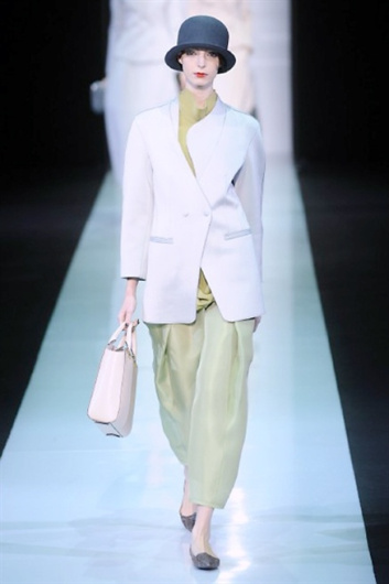 Fotoservizio/FW 2013-2014/WOMEN/EMPORIO ARMANI/DP1/42