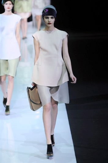 Fotoservizio/FW 2013-2014/WOMEN/EMPORIO ARMANI/DP1/52
