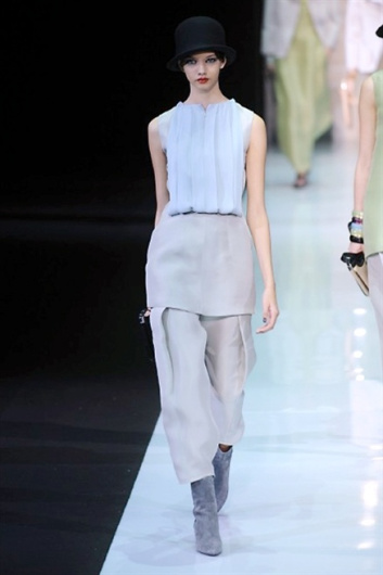 Fotoservizio/FW 2013-2014/WOMEN/EMPORIO ARMANI/DP1/56