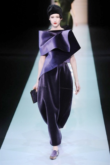 Fotoservizio/FW 2013-2014/WOMEN/EMPORIO ARMANI/DP1/76