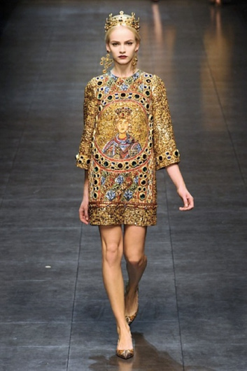 Fotoservizio/FW 2013-2014/WOMEN/DOLCE & GABBANA/DP1/4