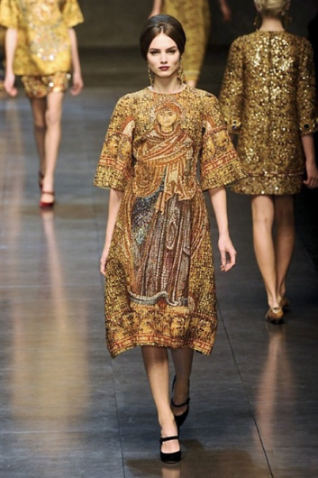 Fotoservizio/FW 2013-2014/WOMEN/DOLCE & GABBANA/DP1/5