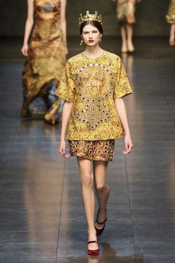 Fotoservizio/FW 2013-2014/WOMEN/DOLCE & GABBANA/DP1/6