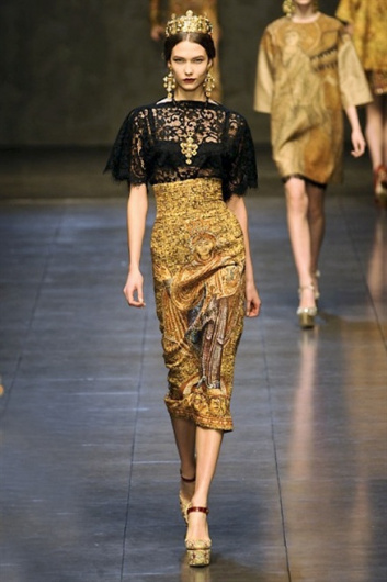 Fotoservizio/FW 2013-2014/WOMEN/DOLCE & GABBANA/DP1/10