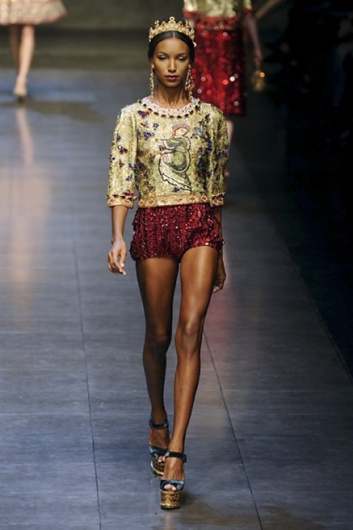 Fotoservizio/FW 2013-2014/WOMEN/DOLCE & GABBANA/DP1/69