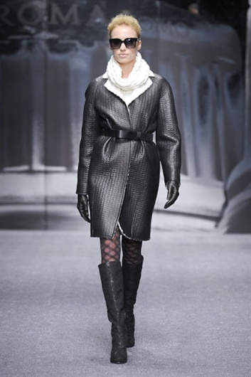 Fotoservizio/FW 2013-2014/WOMEN/LAURA BIAGIOTTI/DP1/20