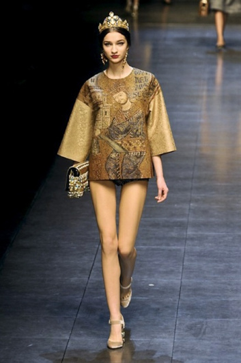 Fotoservizio/FW 2013-2014/WOMEN/DOLCE & GABBANA/DP1/13