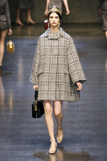 Fotoservizio/FW 2013-2014/WOMEN/DOLCE & GABBANA/DP1/26