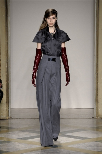Fotoservizio/FW 2013-2014/WOMEN/SERGEI GRINKO/DP1/29