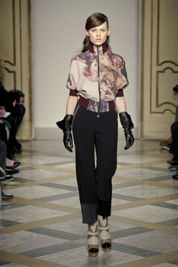 Fotoservizio/FW 2013-2014/WOMEN/SERGEI GRINKO/DP1/36