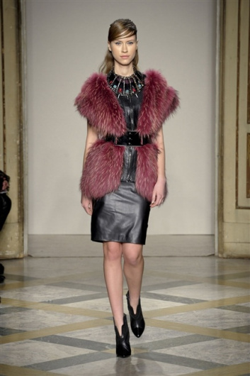 Fotoservizio/FW 2013-2014/WOMEN/SERGEI GRINKO/DP1/40