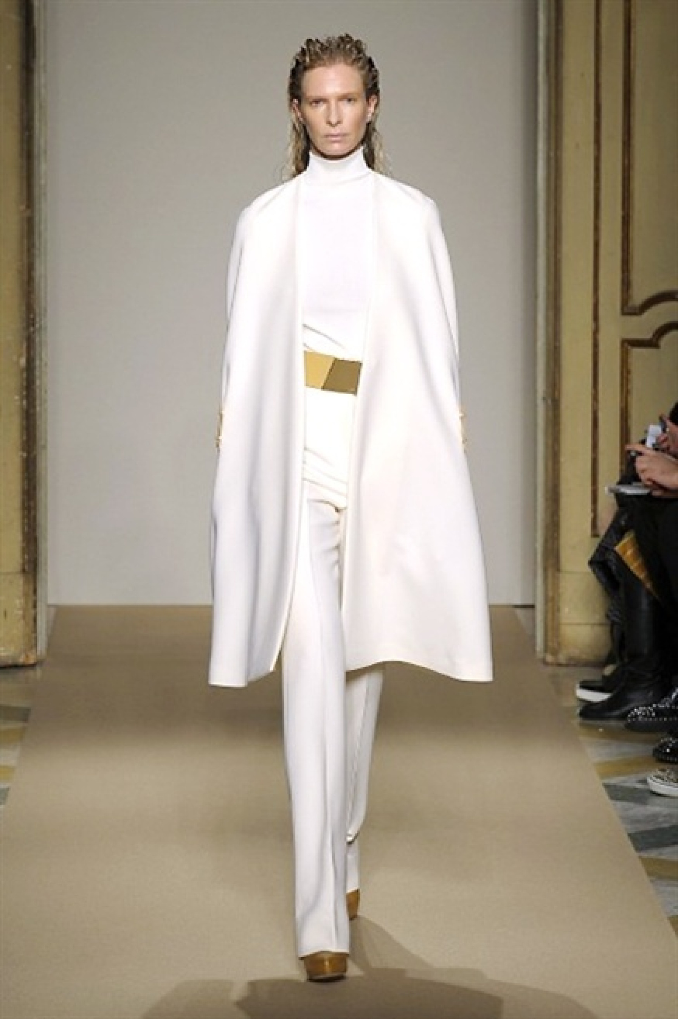 GENNY, DA UN ALTRO PIANETA