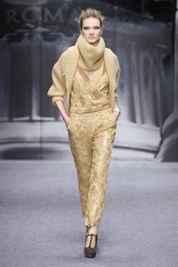 Fotoservizio/FW 2013-2014/WOMEN/LAURA BIAGIOTTI/DP1/34