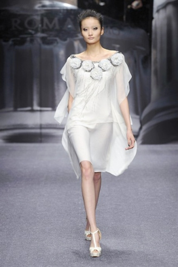 Fotoservizio/FW 2013-2014/WOMEN/LAURA BIAGIOTTI/DP1/44