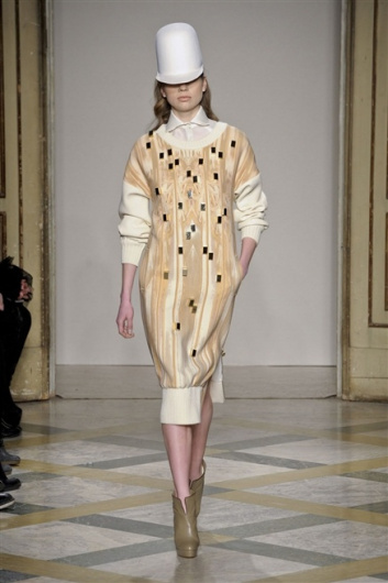 Fotoservizio/FW 2013-2014/WOMEN/SERGEI GRINKO/DP1/2