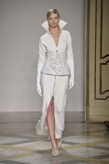 Fotoservizio/FW 2013-2014/WOMEN/SERGEI GRINKO/DP1/9