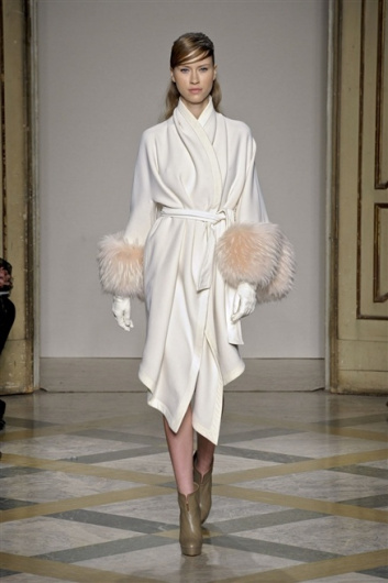 Fotoservizio/FW 2013-2014/WOMEN/SERGEI GRINKO/DP1/10