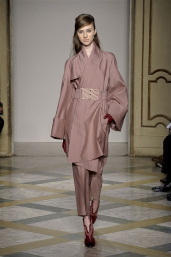 Fotoservizio/FW 2013-2014/WOMEN/SERGEI GRINKO/DP1/24