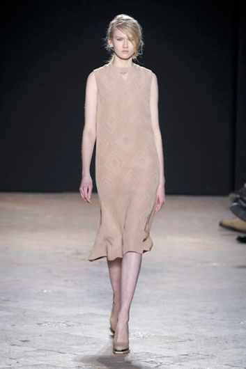 Fotoservizio/FW 2013-2014/WOMEN/MARCO DE VINCENZO/DP1/7