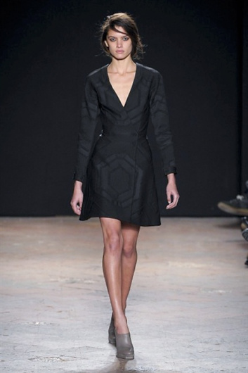 Fotoservizio/FW 2013-2014/WOMEN/MARCO DE VINCENZO/DP1/18