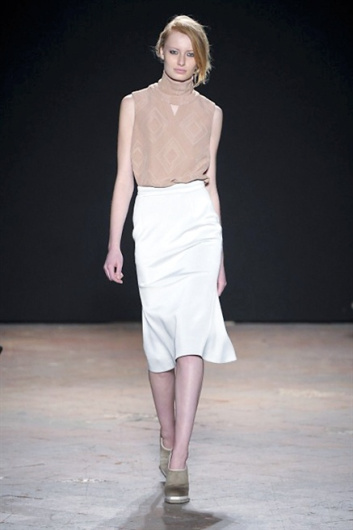 Fotoservizio/FW 2013-2014/WOMEN/MARCO DE VINCENZO/DP1/21