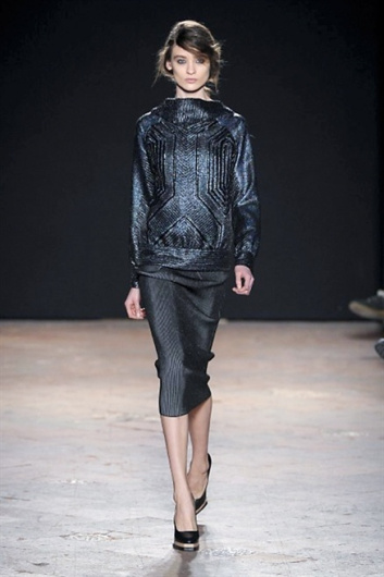 Fotoservizio/FW 2013-2014/WOMEN/MARCO DE VINCENZO/DP1/31