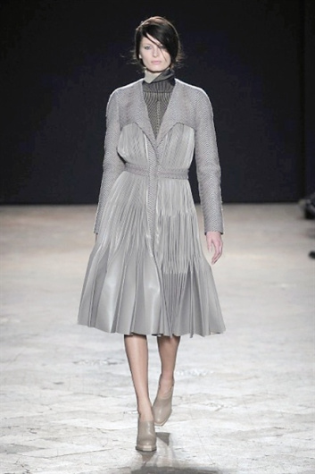 Fotoservizio/FW 2013-2014/WOMEN/MARCO DE VINCENZO/DP1/0