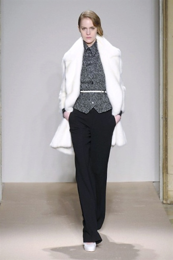 Fotoservizio/FW 2013-2014/WOMEN/MAURIZIO PECORARO/DP1/4