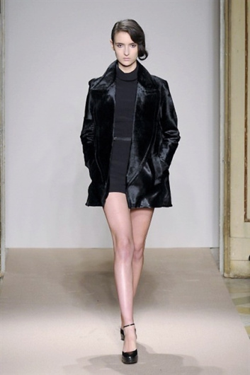 Fotoservizio/FW 2013-2014/WOMEN/MAURIZIO PECORARO/DP1/10