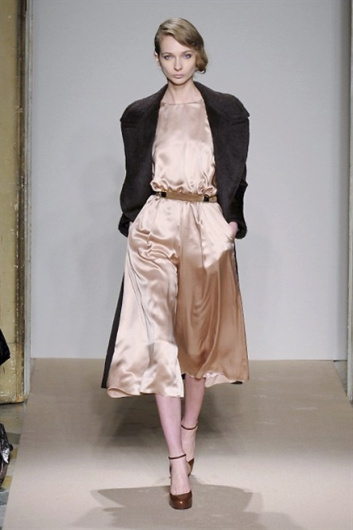 Fotoservizio/FW 2013-2014/WOMEN/MAURIZIO PECORARO/DP1/27