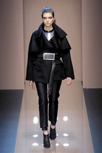 Fotoservizio/FW 2013-2014/WOMEN/GIANFRANCO FERRE'/DP1/18