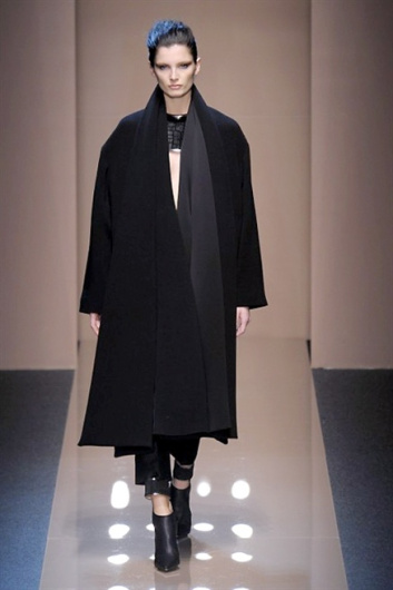 Fotoservizio/FW 2013-2014/WOMEN/GIANFRANCO FERRE'/DP1/21