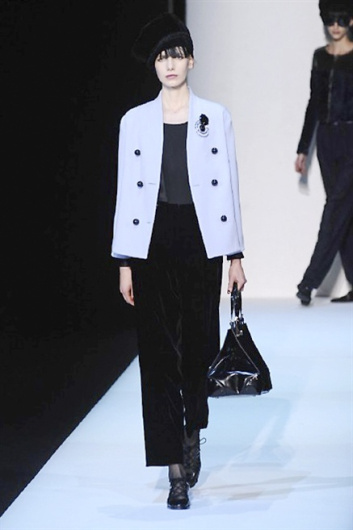 Fotoservizio/FW 2013-2014/WOMEN/GIORGIO ARMANI/DP1/20