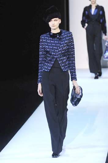 Fotoservizio/FW 2013-2014/WOMEN/GIORGIO ARMANI/DP1/24