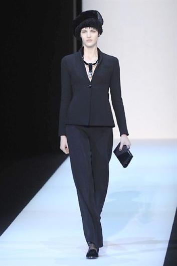 Fotoservizio/FW 2013-2014/WOMEN/GIORGIO ARMANI/DP1/30
