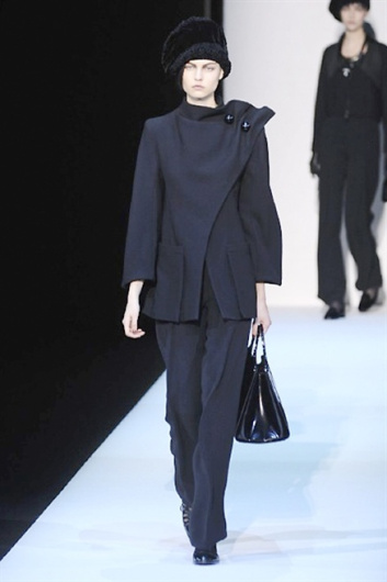 Fotoservizio/FW 2013-2014/WOMEN/GIORGIO ARMANI/DP1/31
