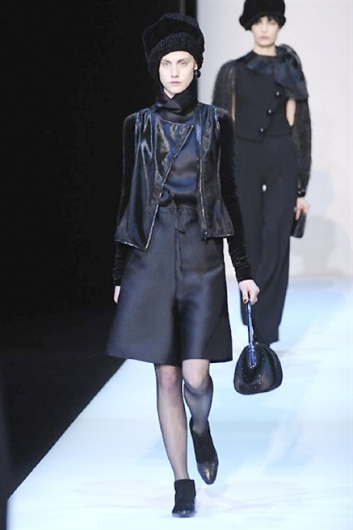 Fotoservizio/FW 2013-2014/WOMEN/GIORGIO ARMANI/DP1/33