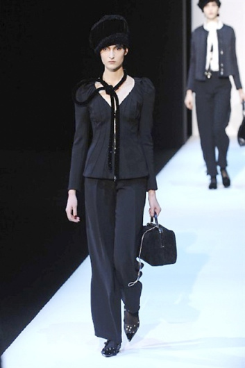 Fotoservizio/FW 2013-2014/WOMEN/GIORGIO ARMANI/DP1/35