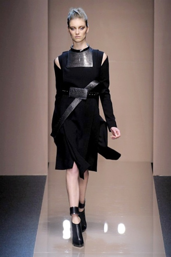 Fotoservizio/FW 2013-2014/WOMEN/GIANFRANCO FERRE'/DP1/2