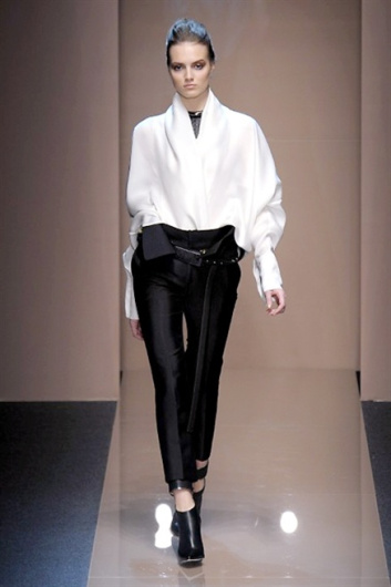 Fotoservizio/FW 2013-2014/WOMEN/GIANFRANCO FERRE'/DP1/3