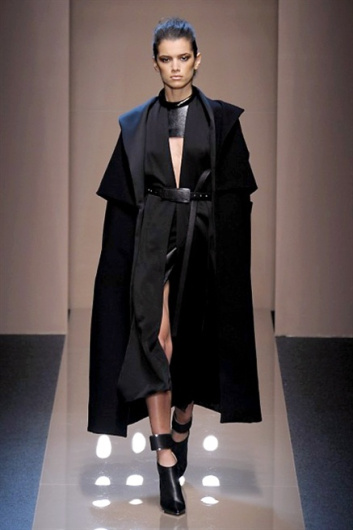 Fotoservizio/FW 2013-2014/WOMEN/GIANFRANCO FERRE'/DP1/5
