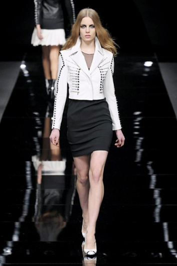Fotoservizio/FW 2013-2014/WOMEN/JOHN RICHMOND/DP1/30