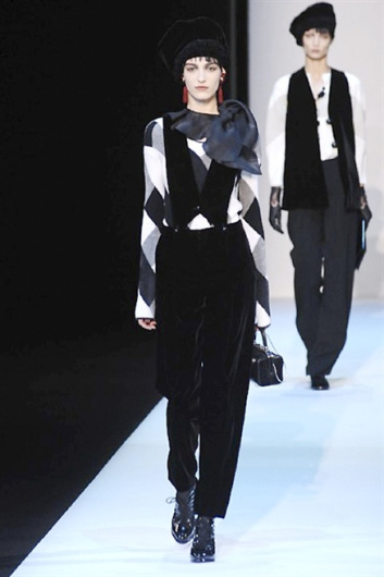 Fotoservizio/FW 2013-2014/WOMEN/GIORGIO ARMANI/DP1/41