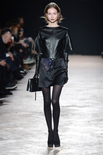 Fotoservizio/FW 2013-2014/WOMEN/WANG PEIYI/DP1/12
