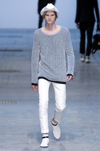 Fotoservizio/SS 2014/MEN/COSTUME NATIONAL HOMME/DP1/4