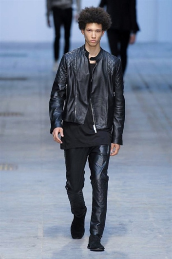 Fotoservizio/SS 2014/MEN/COSTUME NATIONAL HOMME/DP1/5